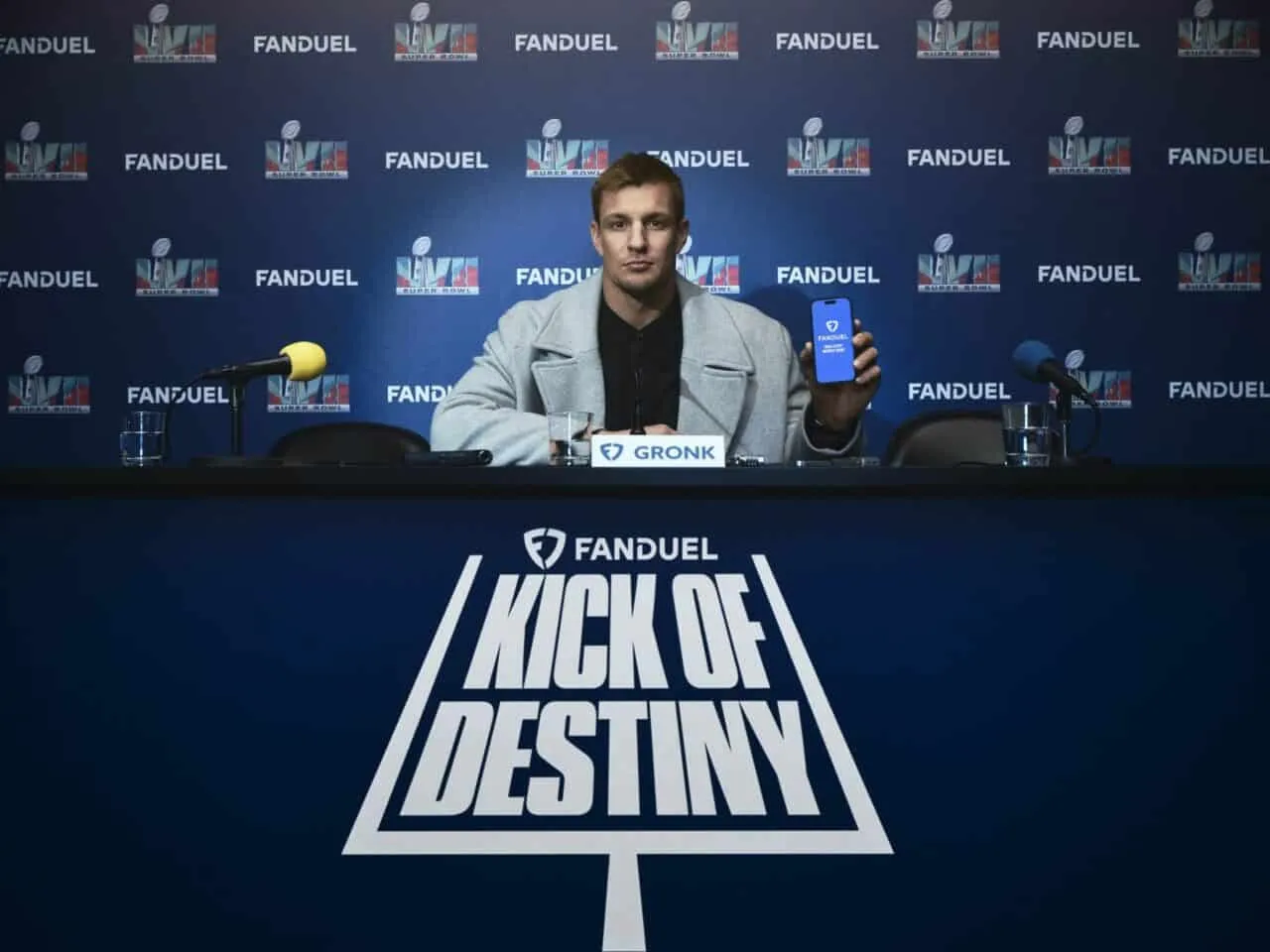 Gronk Media day (1)